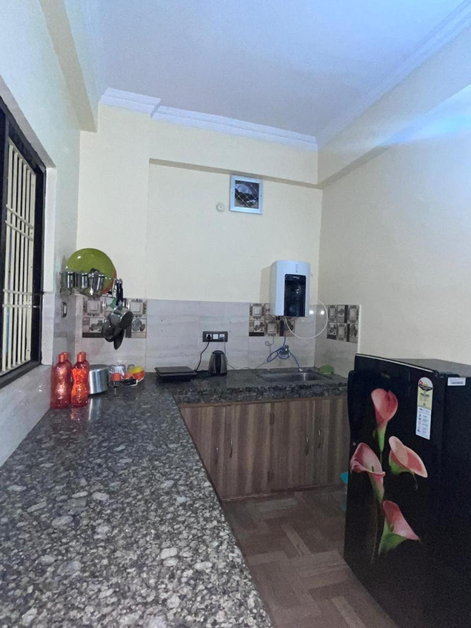 ורנאסי Kashi Anadam Bnb מראה חיצוני תמונה